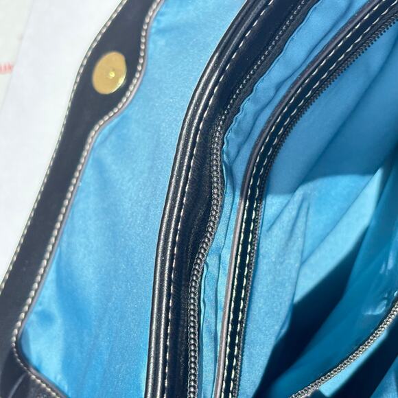 Black & Gold Anne Klein Clutch Purse - Picture 8 of 9